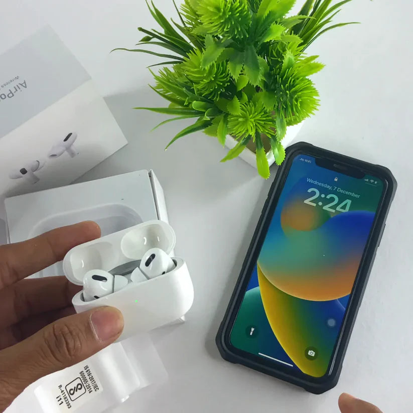 Apple AirPods Pro (2nd Generation) with MagSafe Charging Case (USB-C)